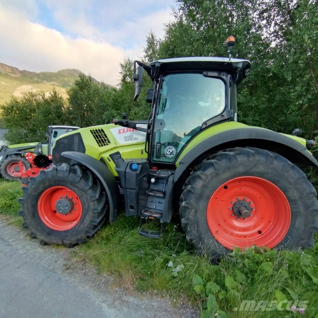 CLAAS Axion 830 트랙터