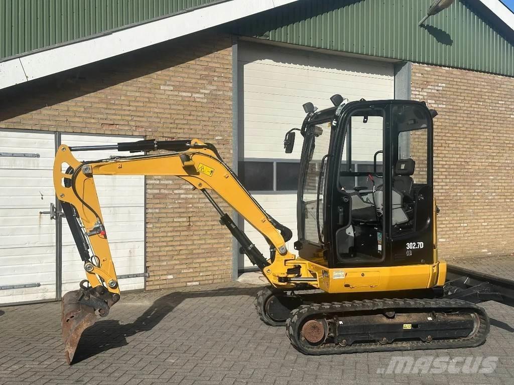 CAT 302.7D 소형 굴삭기 7톤 미만