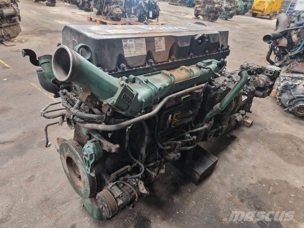 Volvo D13A480 엔진