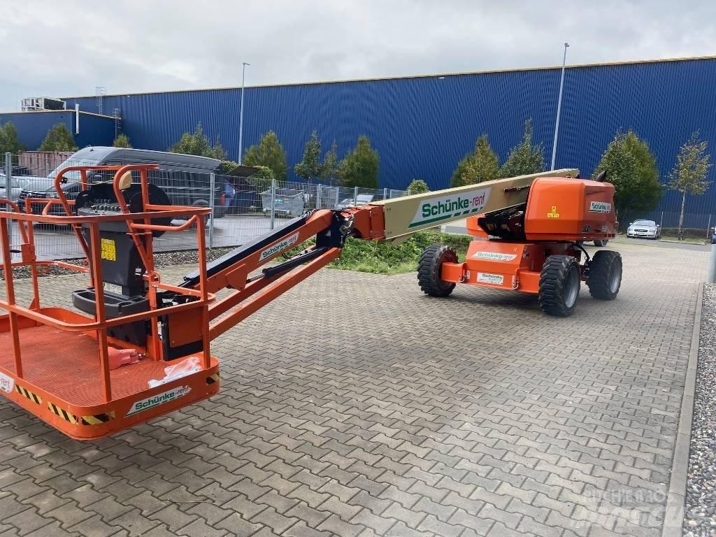 JLG 660 SJ 견인식 전동이동 리프트