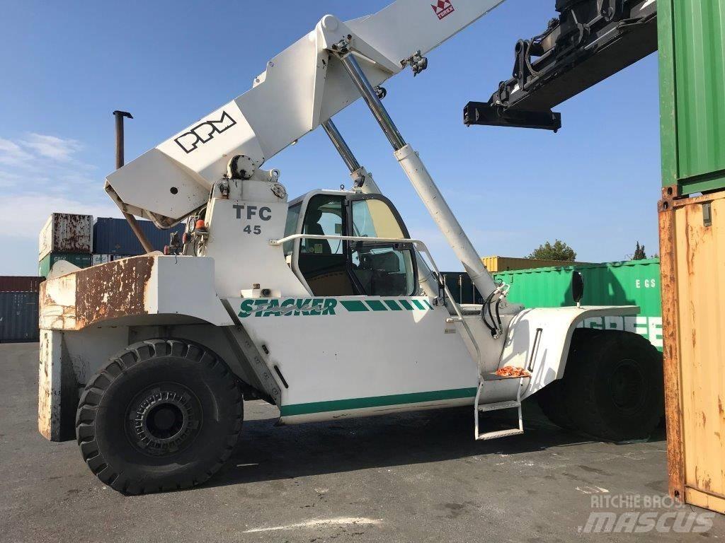TEREX PPM TFC 45 리치 스태커