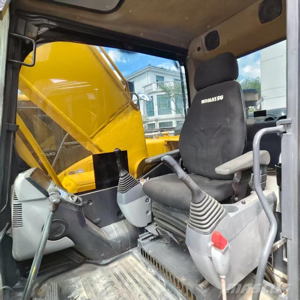 Komatsu PC 240 LC-8 대형 굴삭기 29톤 이상