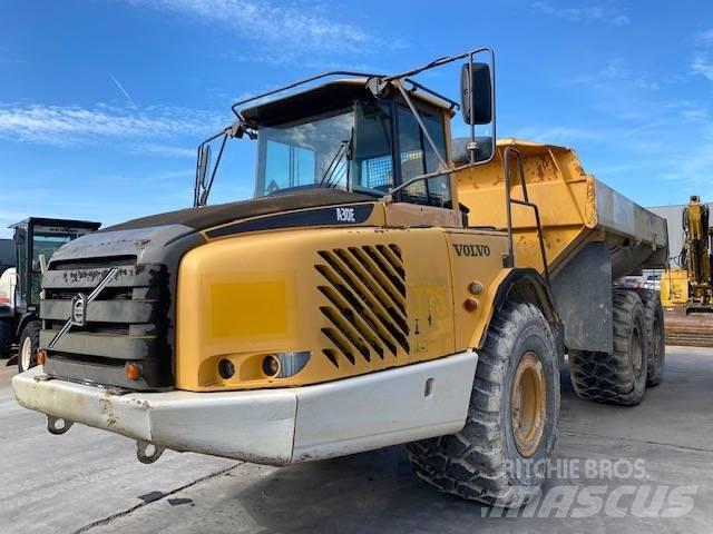 Volvo A 30 E 연결식 홀러
