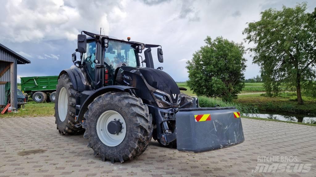 Valtra Q 305 트랙터