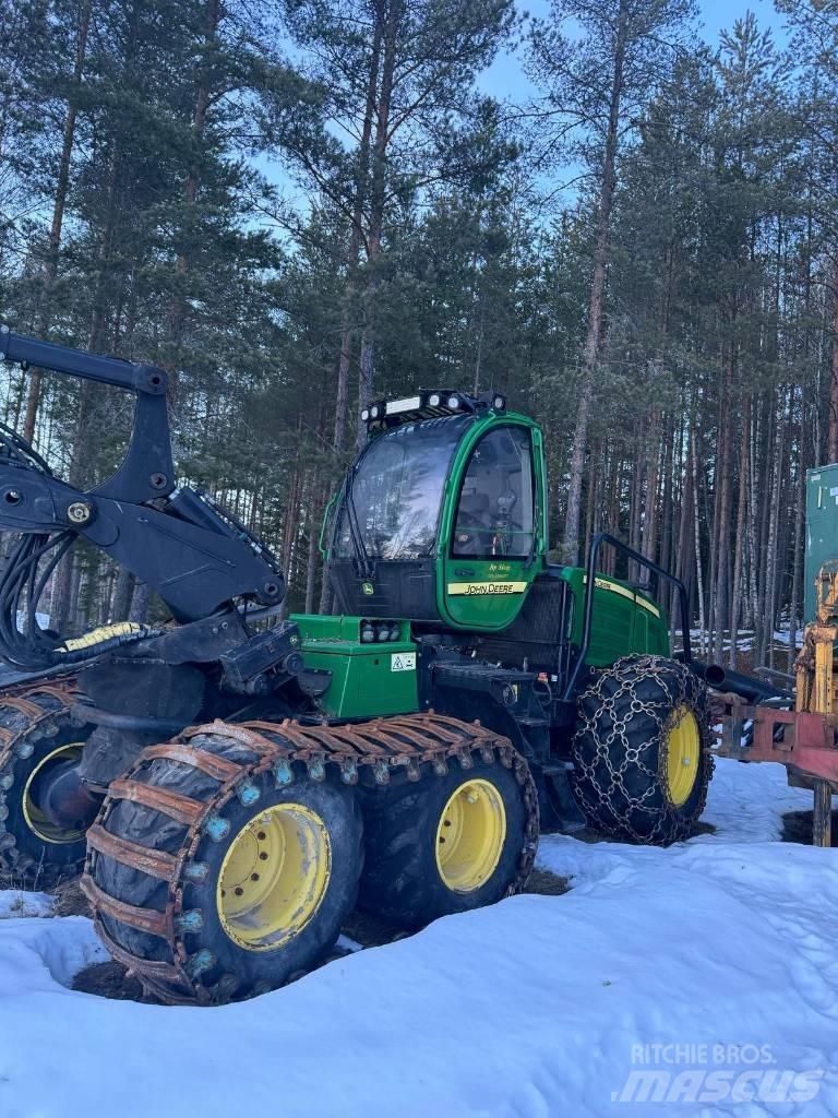 John Deere 1170 E 원목 하베스터