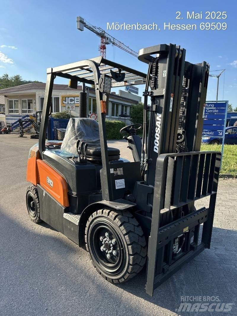 Doosan D30NXP 디젤 지게차