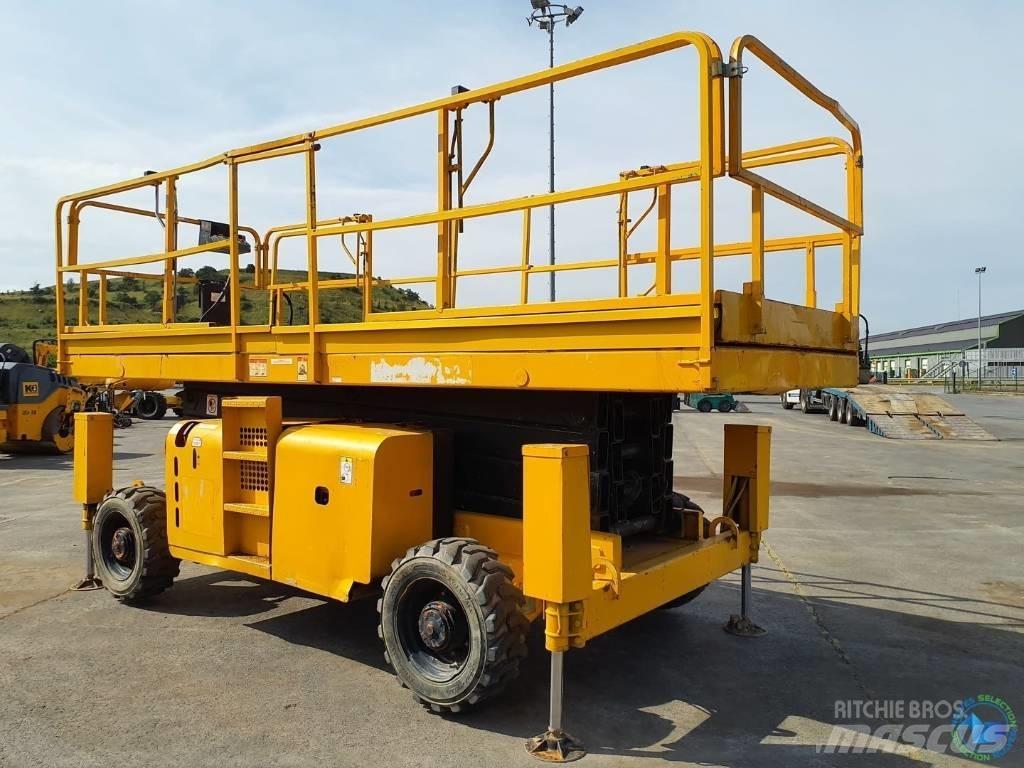 Haulotte H 15 SXL 가위형 리프트