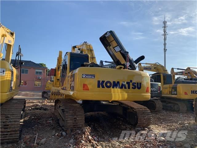 Komatsu PC 240-8 대형 굴삭기 29톤 이상
