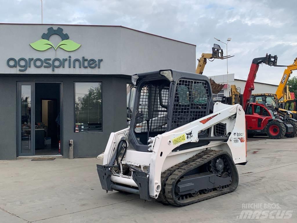 Bobcat T 450  스키드로더