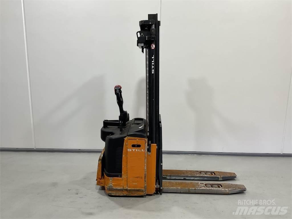 Still EFGV S14 보행식 리치 지게차