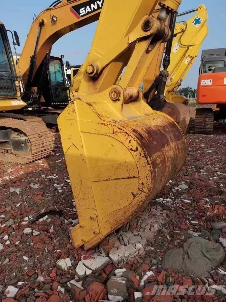 Komatsu pc 210 대형 굴삭기 29톤 이상