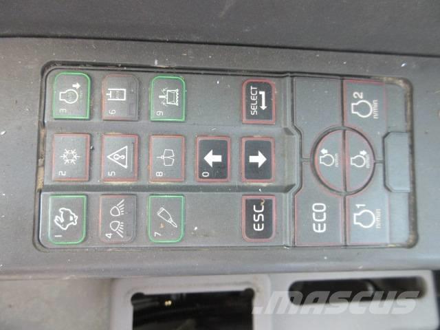 Volvo ECR 35 D 소형 굴삭기 7톤 미만
