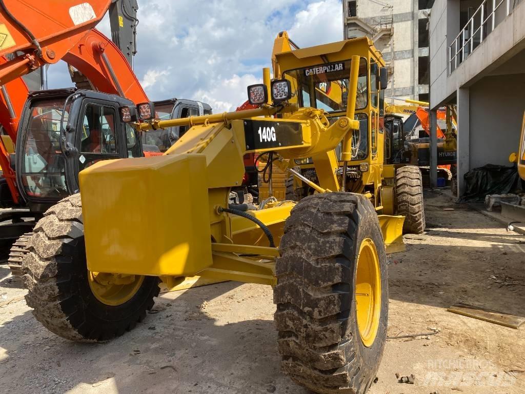 CAT 140 G 그레이더