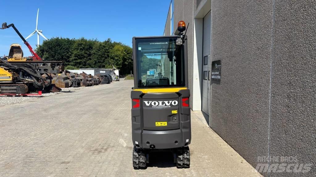 Volvo EC 18 E 소형 굴삭기 7톤 미만
