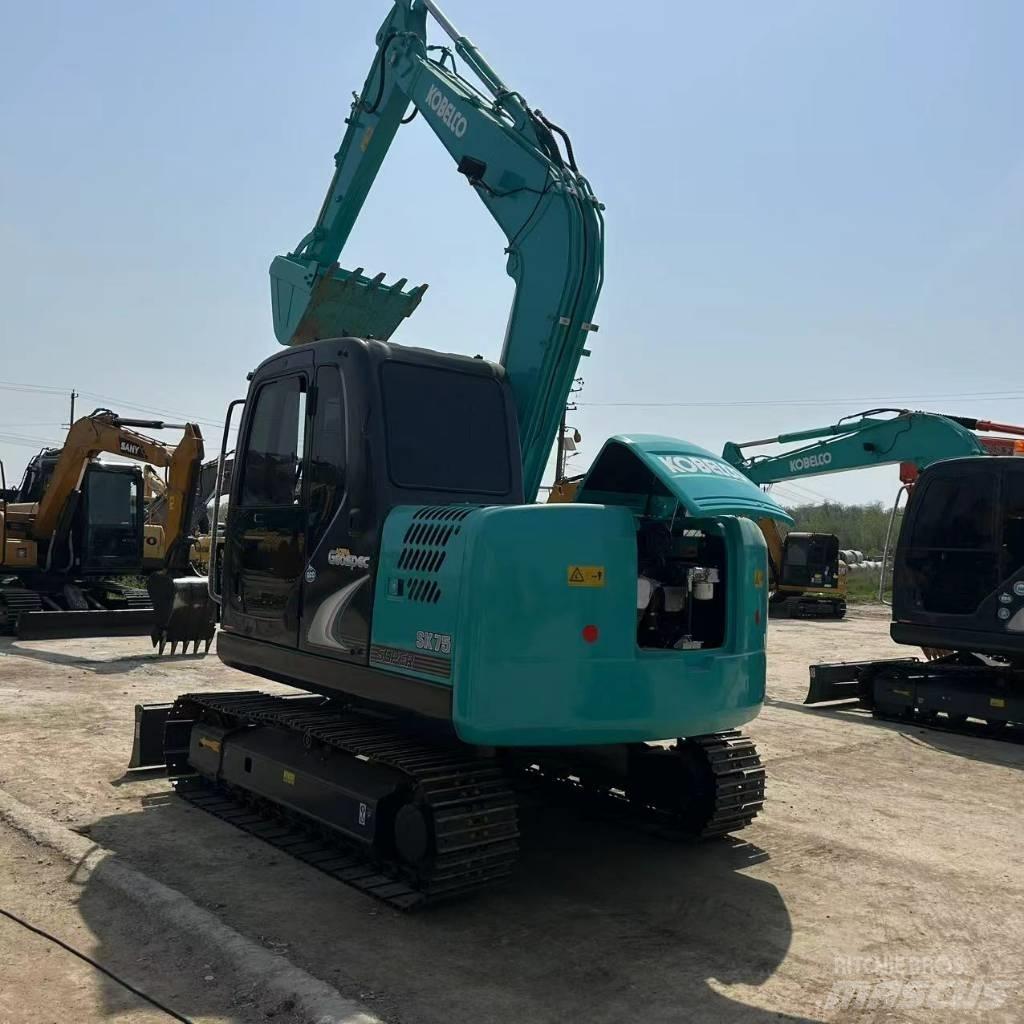 Kobelco 75 대형 굴삭기 29톤 이상