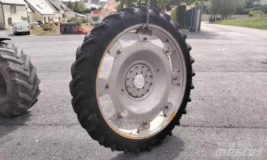 Kleber 9.5R48 타이어, 휠 및 림