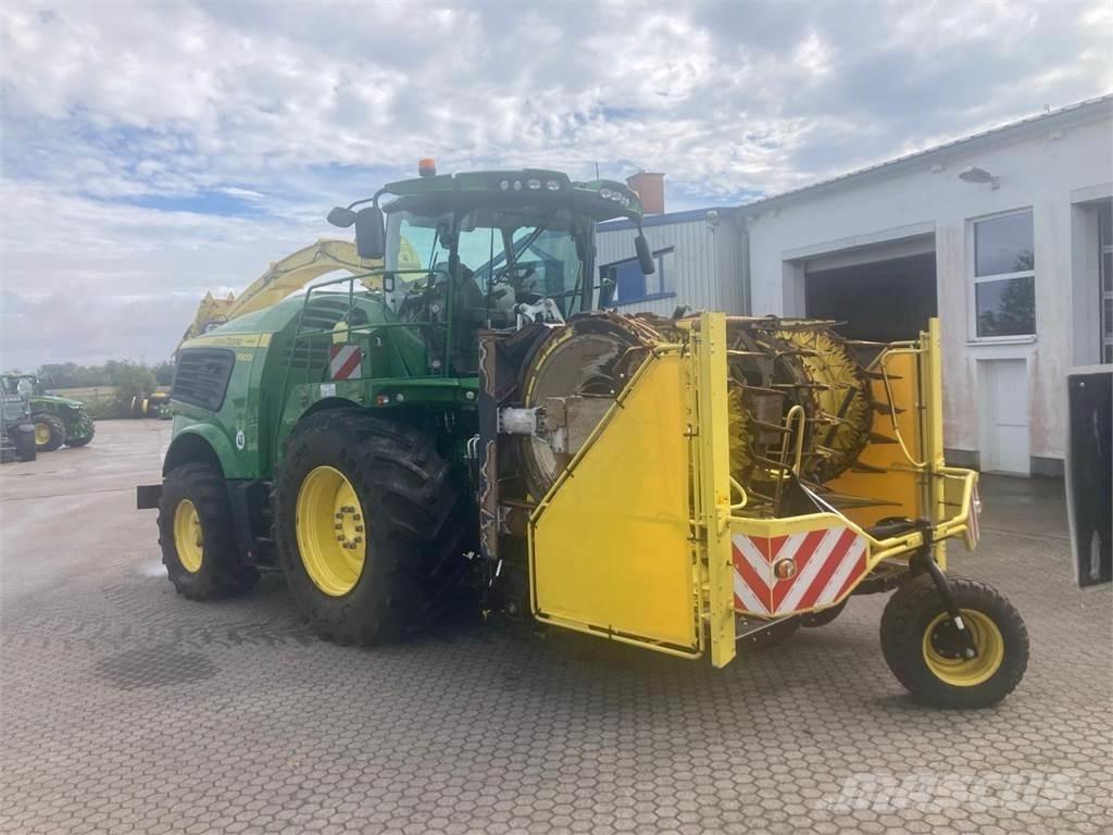 John Deere 9900i 자동 초지기계