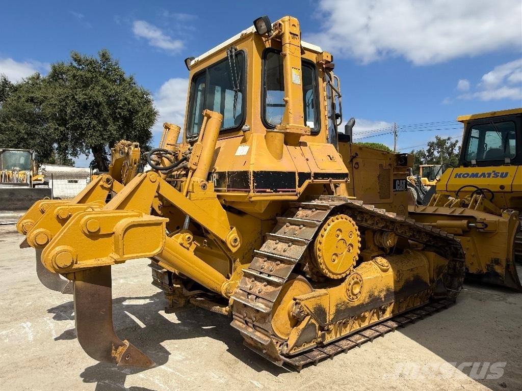 CAT D 5 H 크롤러 도저