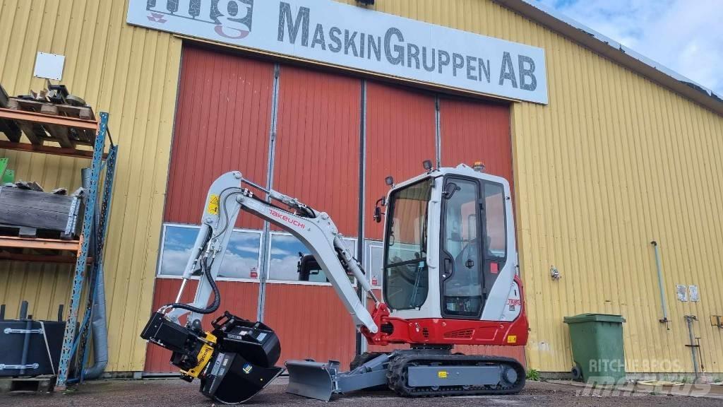 Takeuchi TB 320 소형 굴삭기 7톤 미만