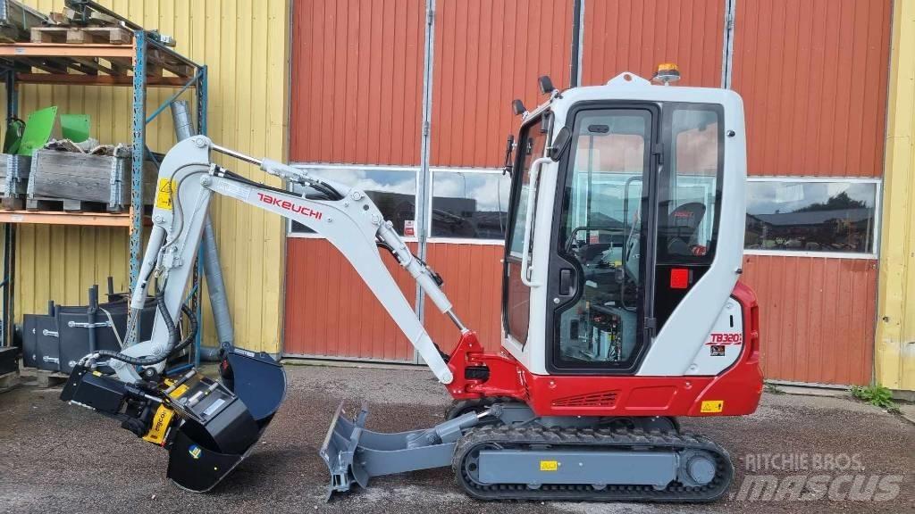 Takeuchi TB 320 소형 굴삭기 7톤 미만