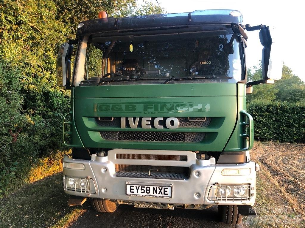 Iveco AD 260 T33 덤프 트럭