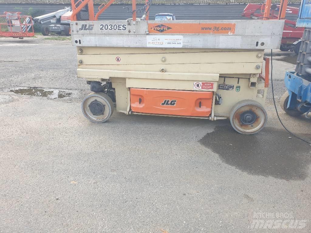 JLG 2030 ES 가위형 리프트