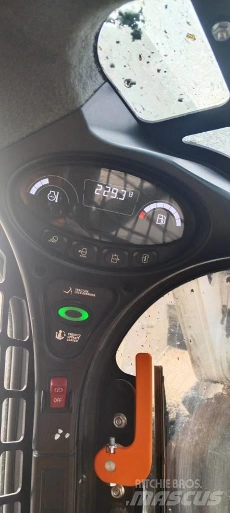 Bobcat S 510  스키드로더