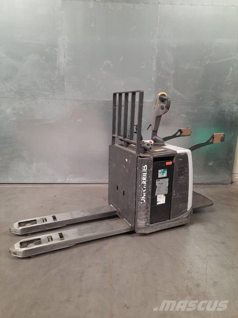 UniCarriers PMR 200 로우 리프터(승강대 포함)