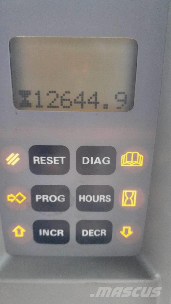 Case IH MX 270 트랙터