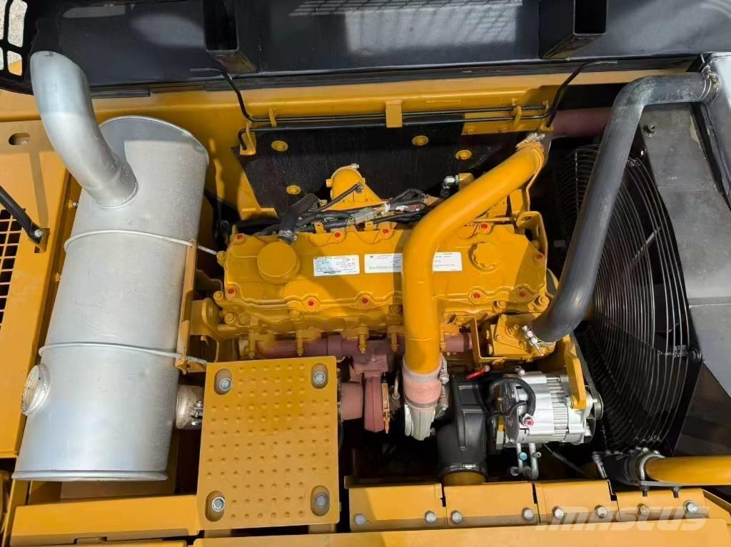CAT 330 D2L 대형 굴삭기 29톤 이상