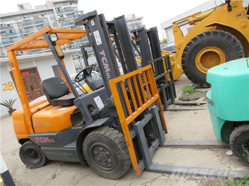 TCM FD 30 디젤 지게차