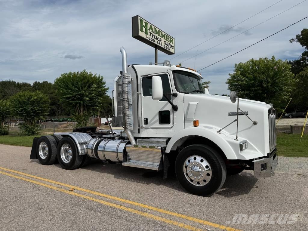 Kenworth T 800 트랙터 유닛