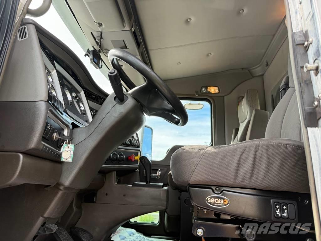 Kenworth T 800 트랙터 유닛