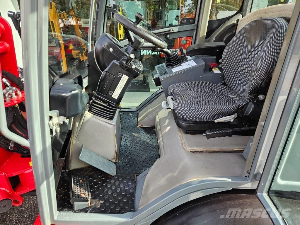 Weidemann 2070LP 미니 로더