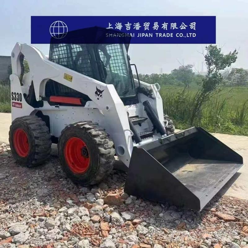Bobcat S 330  스키드로더
