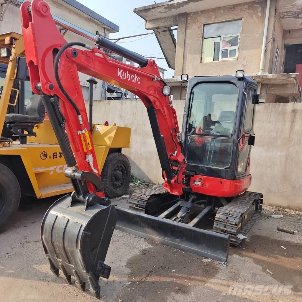 Kubota U 35 소형 굴삭기 7톤 미만