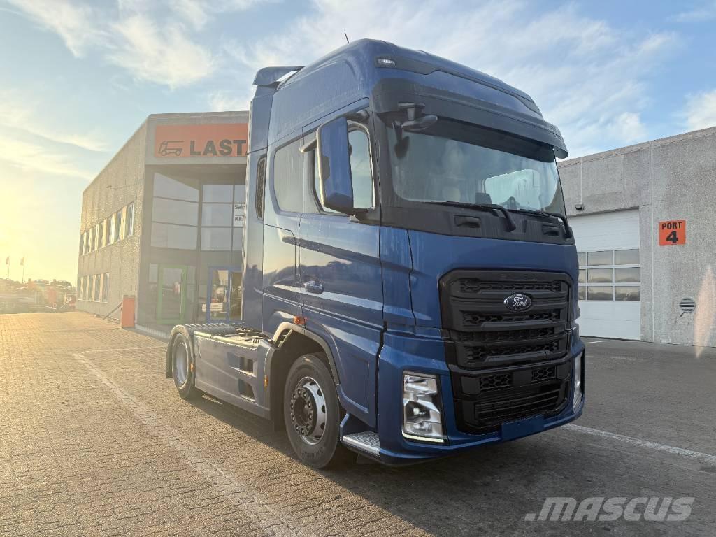 Ford F-Max 트랙터 유닛