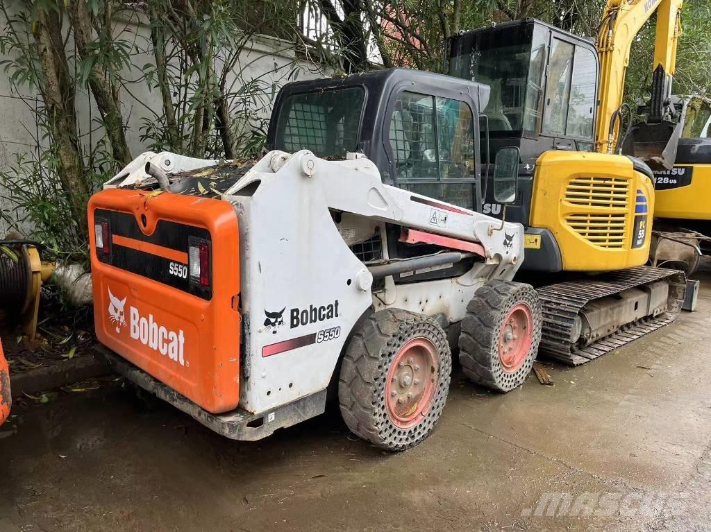 Bobcat S 550  스키드로더