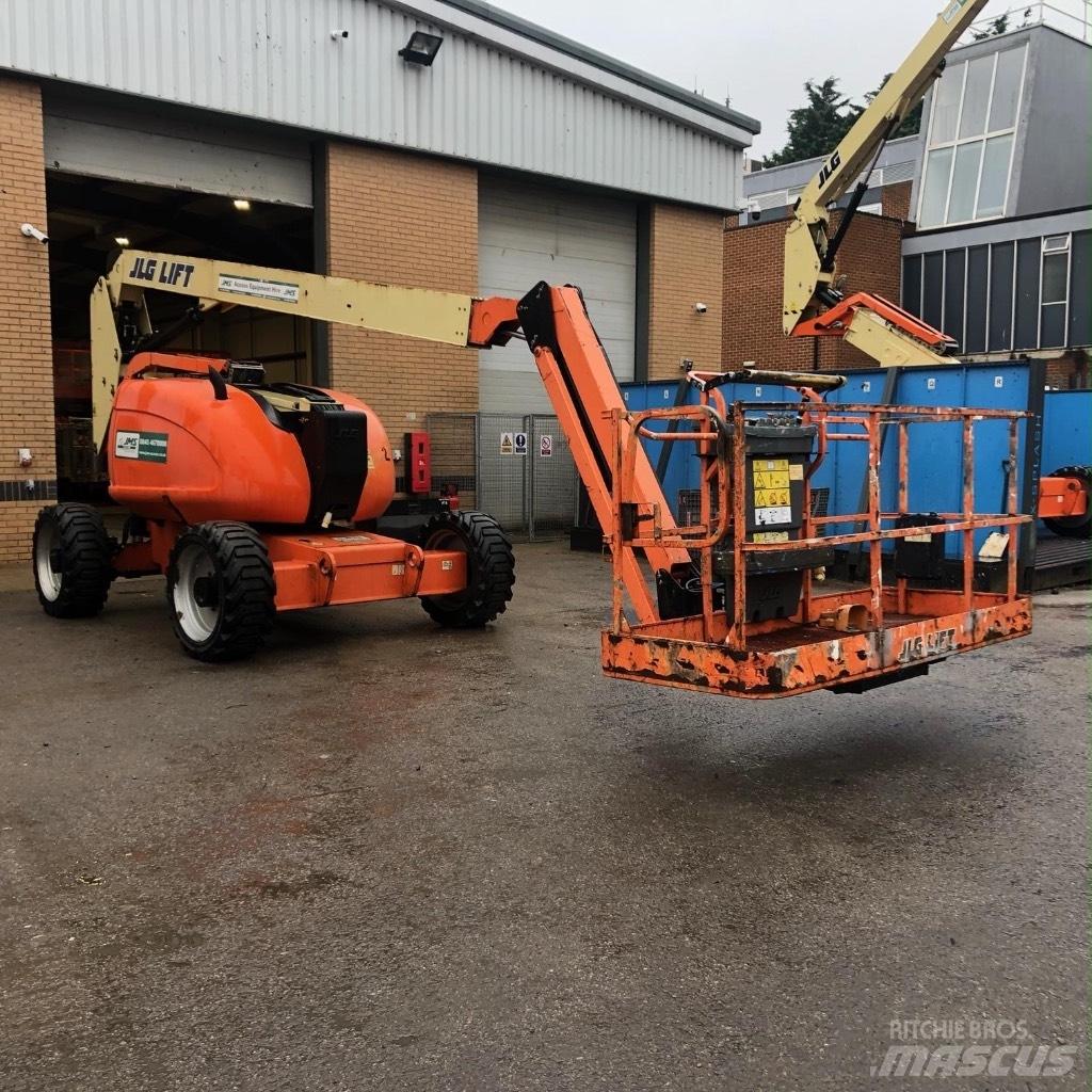 JLG 600 AJ 관절형 전동이동 리프트