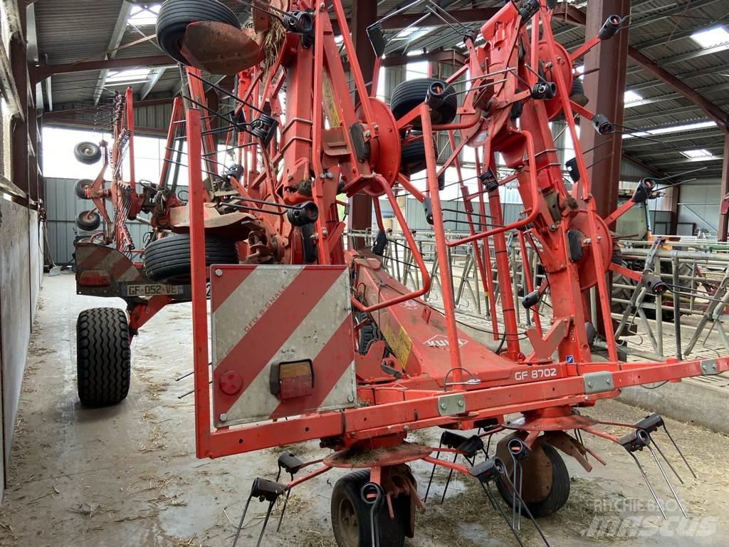 Kuhn GF8702 갈퀴 및 테더