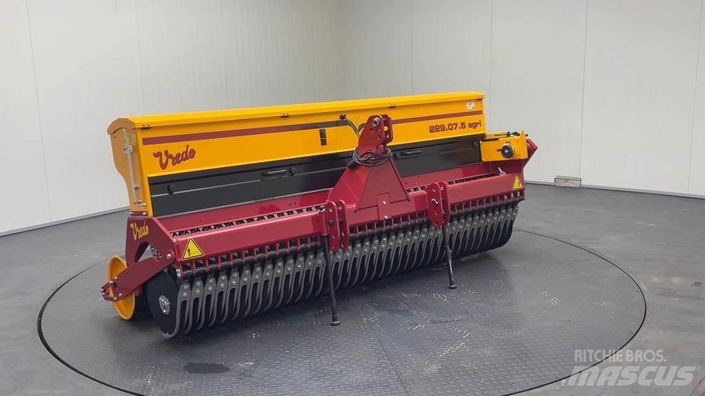 Vredo DZ 229.07.5 기타 조파기 및 부속품