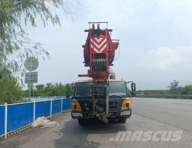 Sany STC1000C7-1 A/T 크레인