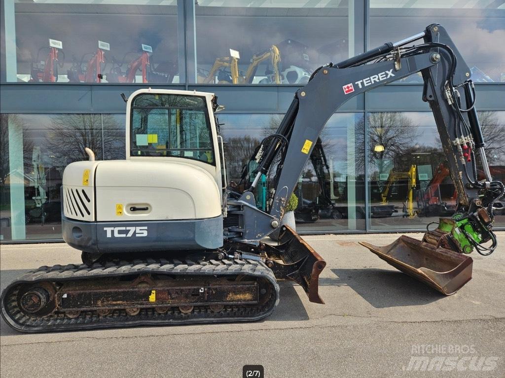 Terex TC 75 중형굴삭기 7톤-28톤
