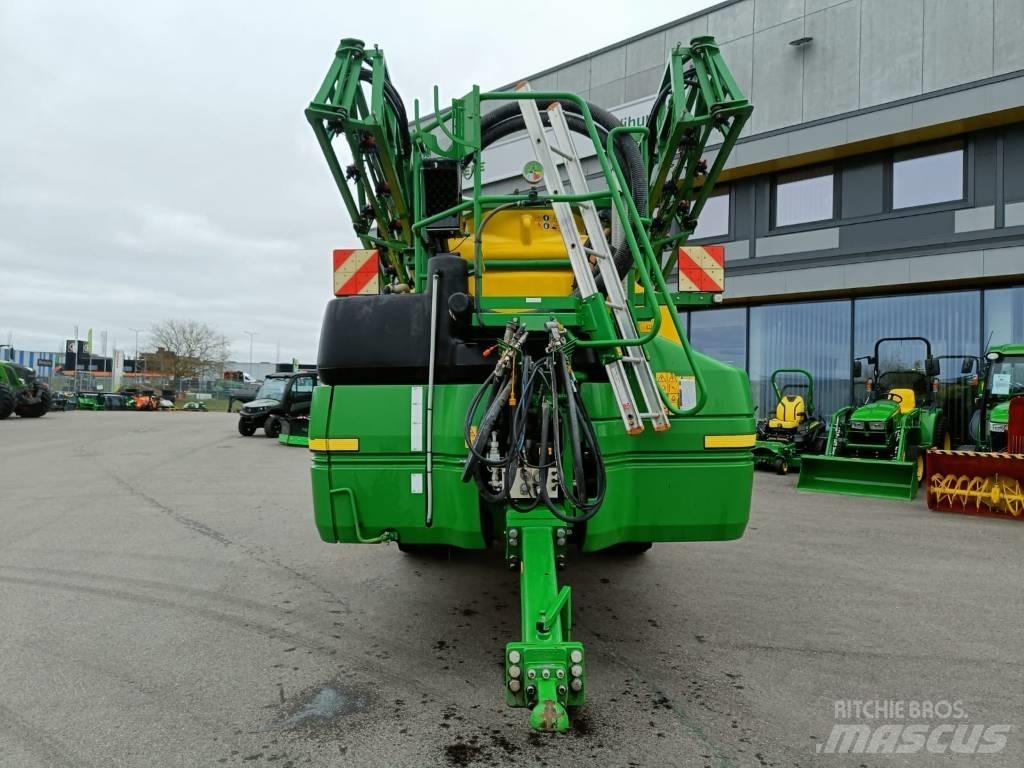 John Deere R 962 i 견인형 분무기