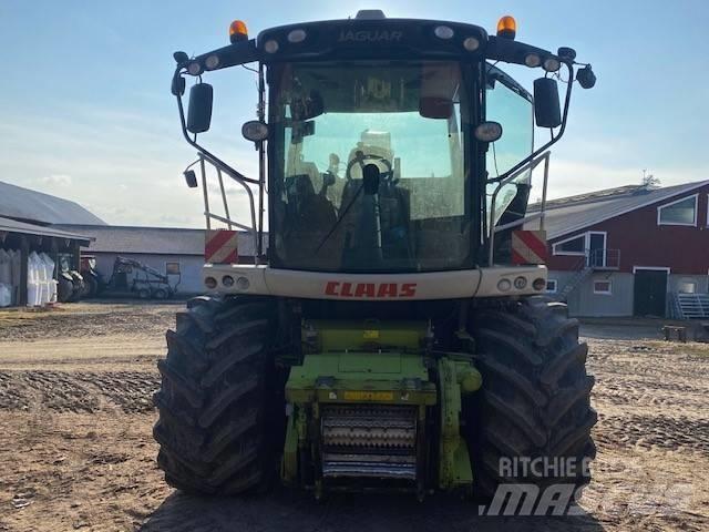 Claas 960 자동 초지기계