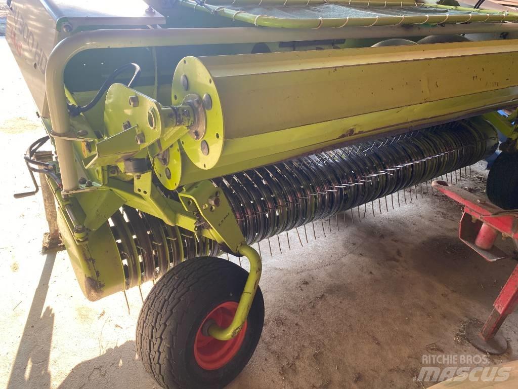 Claas 960 자동 초지기계