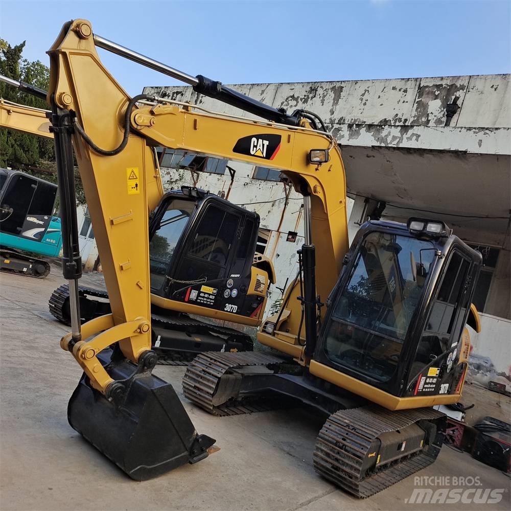 CAT 307 D 소형 굴삭기 7톤 미만