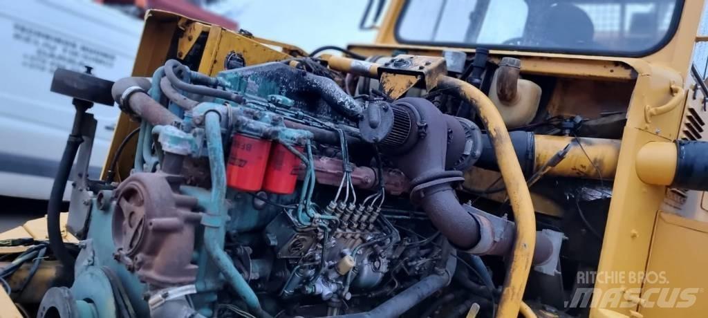 Volvo A 25 C 6x6 연결식 홀러