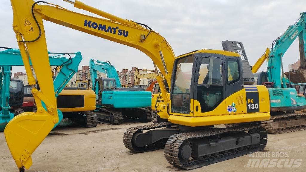 Komatsu PC130-7 대형 굴삭기 29톤 이상