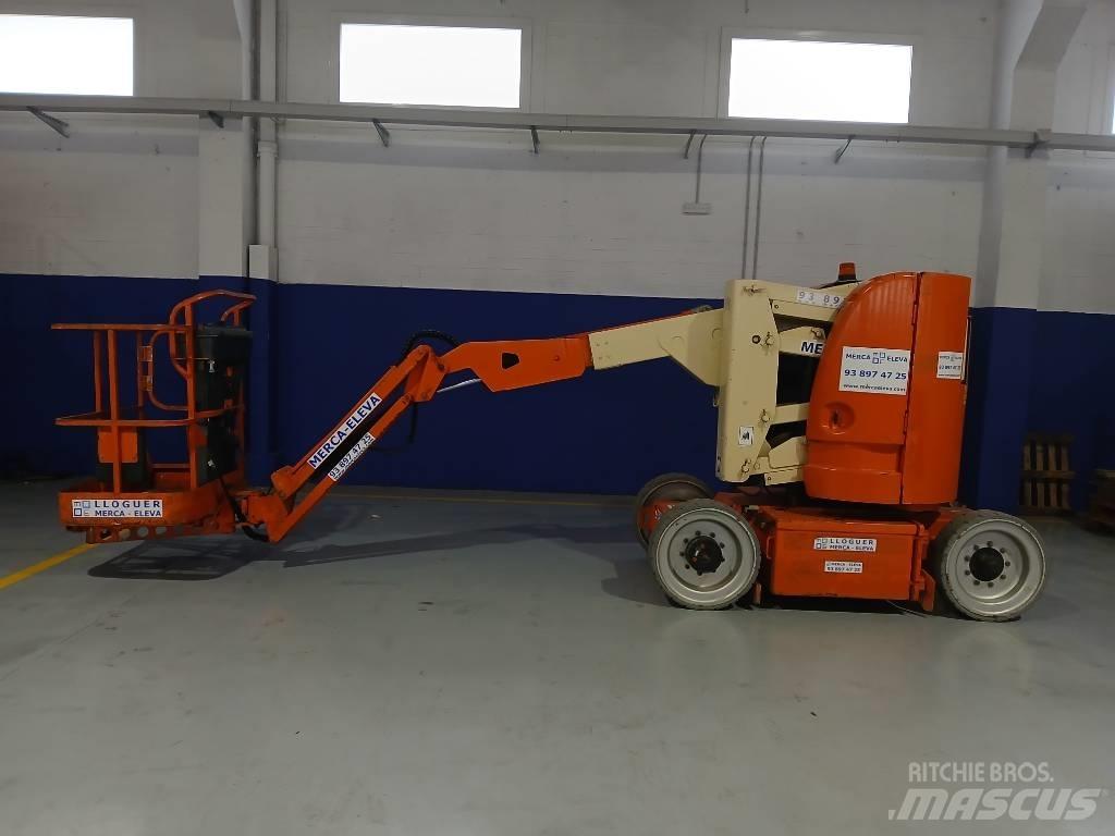 JLG E 300 AJ 관절형 전동이동 리프트